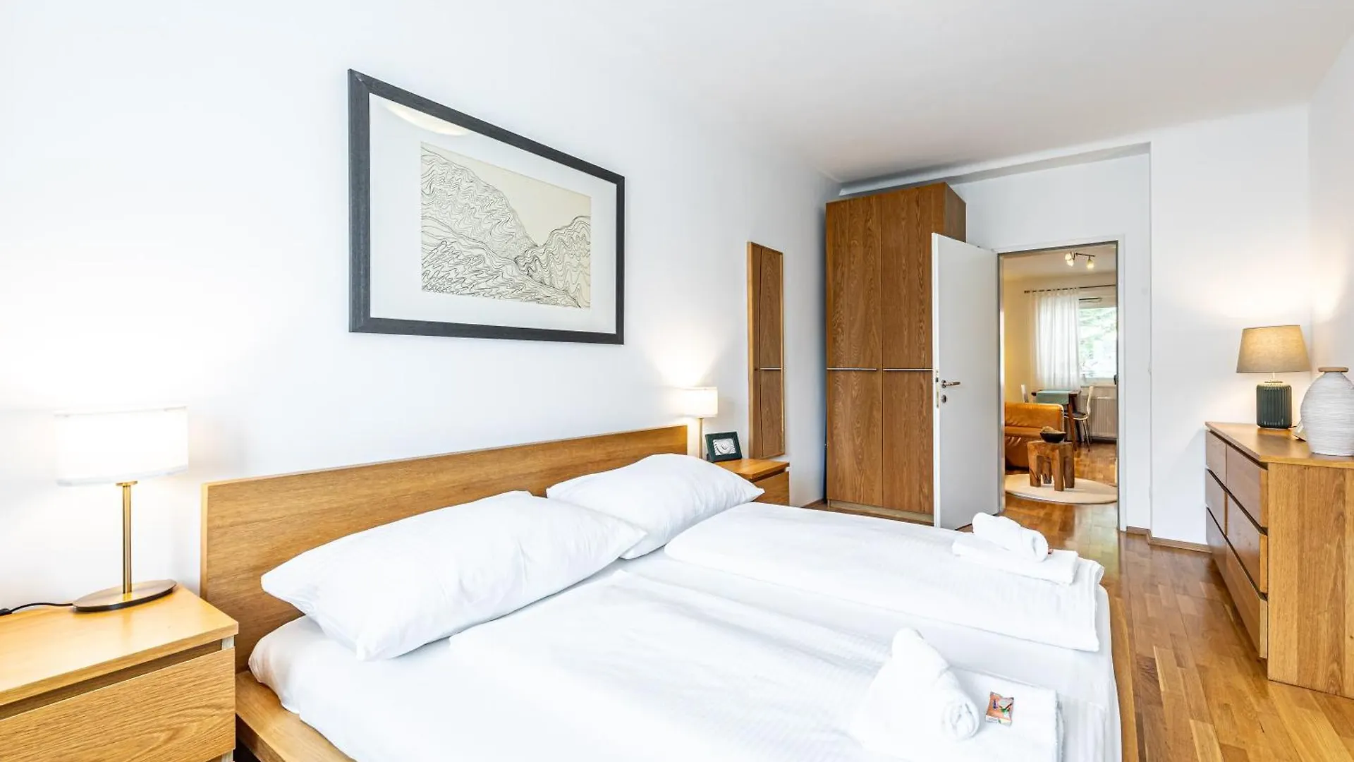 Genuine Vienna Home By Jr City Apartments