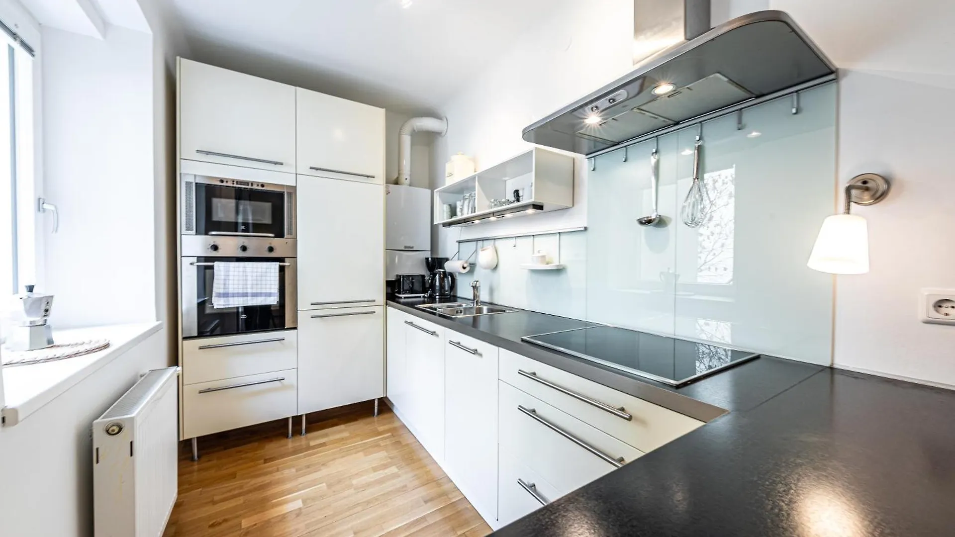 Genuine Vienna Home By Jr City Apartments 0*,  Áustria