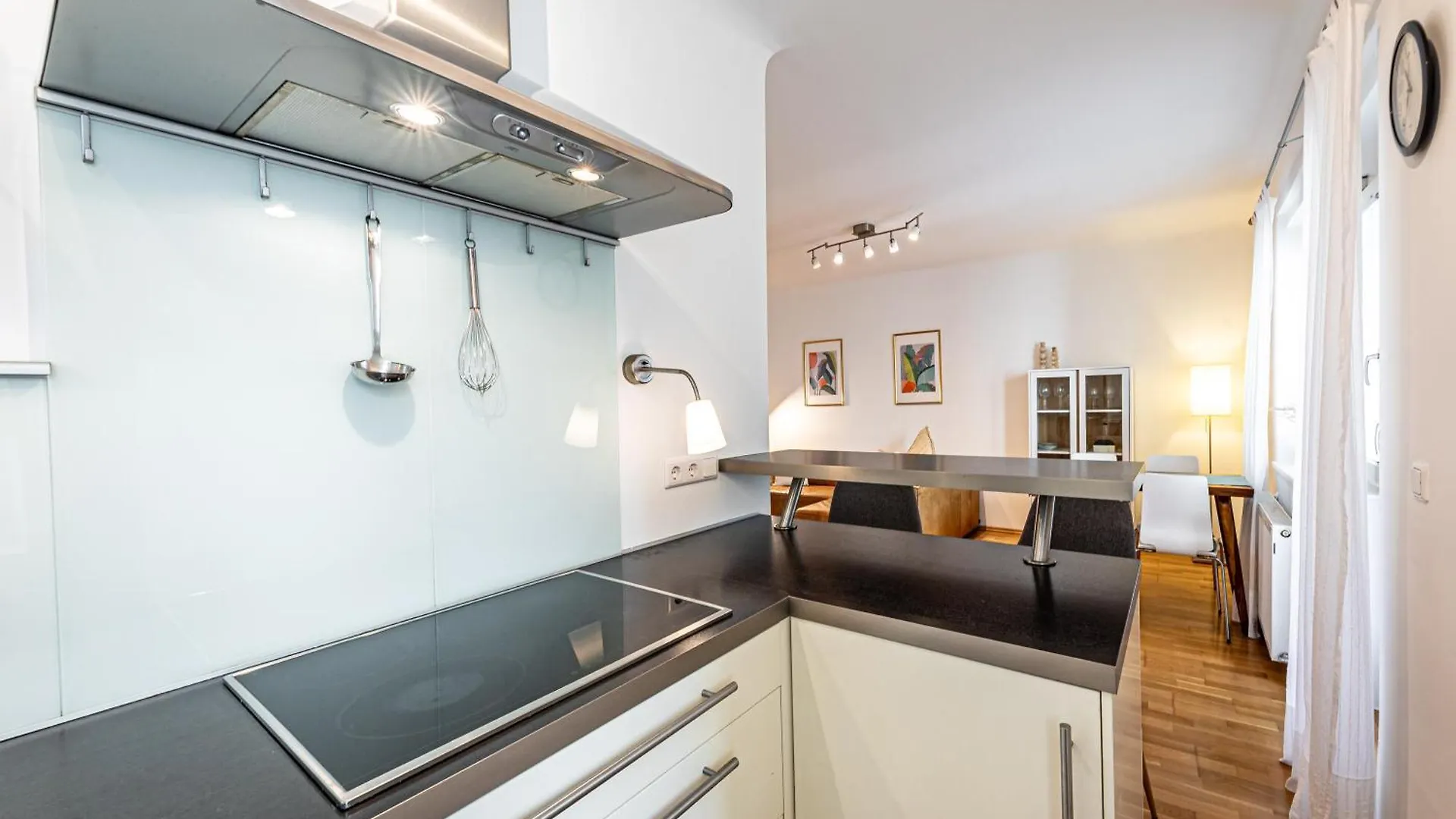 Genuine Vienna Home By Jr City Apartments